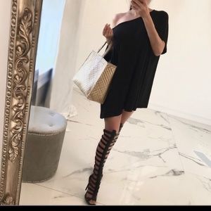 Bahama Breeze Slinky Tunic